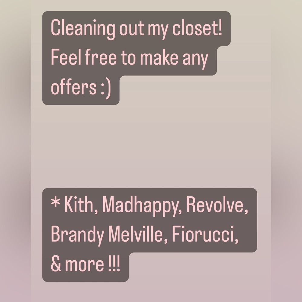 Welcome to my closet !❤️